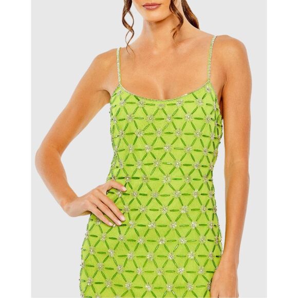 MAC DUGGAL SCOOP NECK EMBELLISHED MINI DRESS - Picture 2 of 11